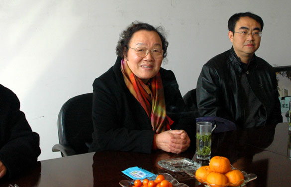 江苏省质量治理协会常务副会长浦振英一行来大宝娱乐集团调研