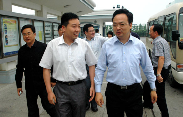 常州市副市长高清来大宝娱乐集团视察