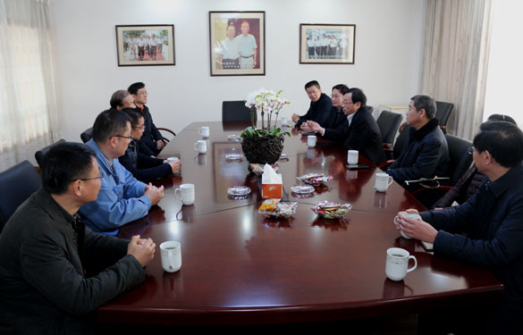 常州市地税局局长钱俊文一行来大宝娱乐电缆走访