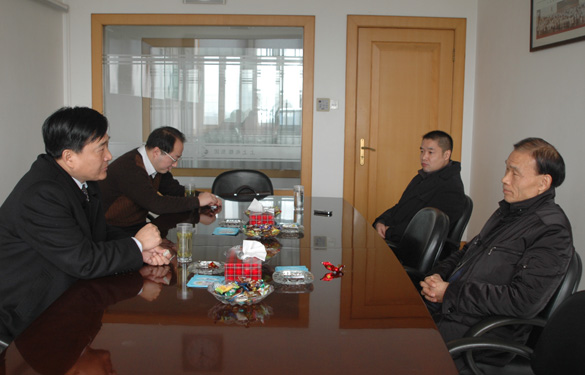 盛市长迎新春走访大宝娱乐