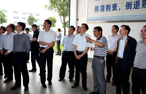 龙口市政府代表团一行来大宝娱乐集团考察