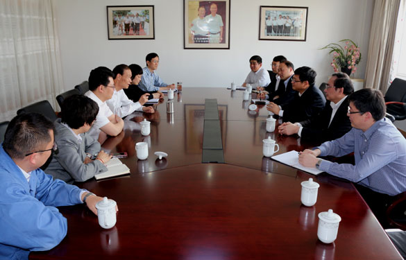 中国工商银行江苏分行副行长宋建华来大宝娱乐集团走访