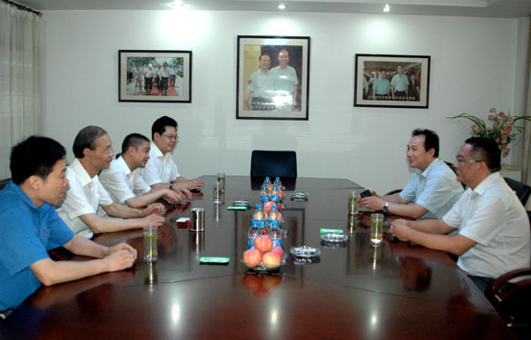 溧阳市供电公司徐总一行来大宝娱乐集团调研